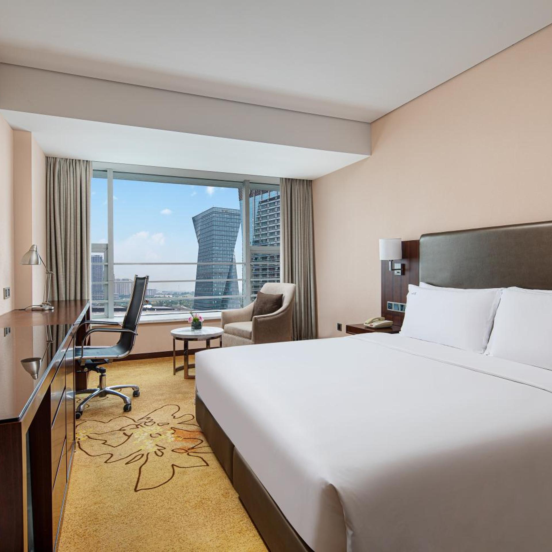 Upgrade, Premium, King Bed