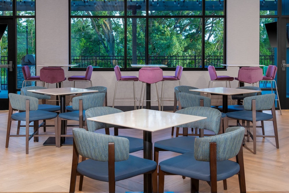 Towneplace Suites By Marriott Norfolk 25/35