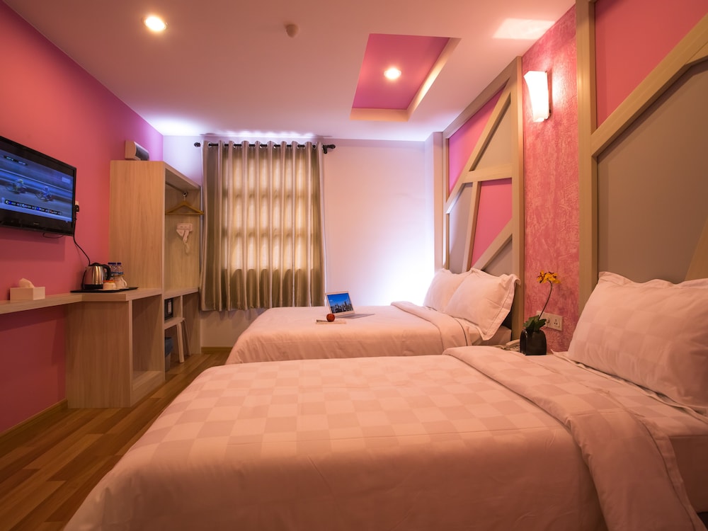 Sunshine Inn Plus 14/50