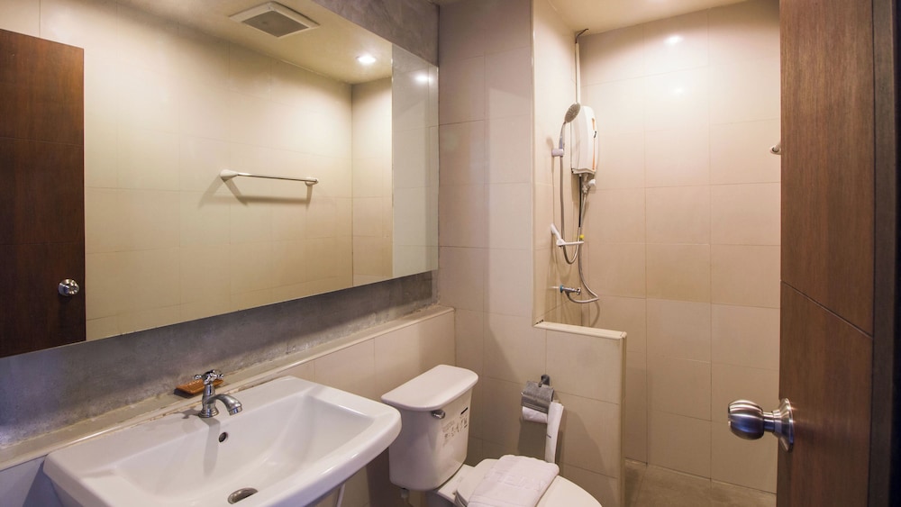 B2 Chiang Rai Boutique & Budget Hotel 41/43