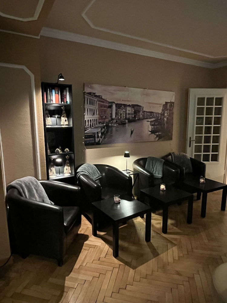 Hotel Lindenhof 49/72