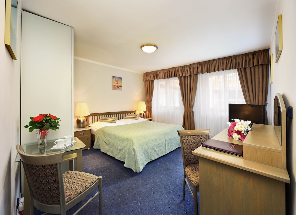 Hotel Salvator 17/50