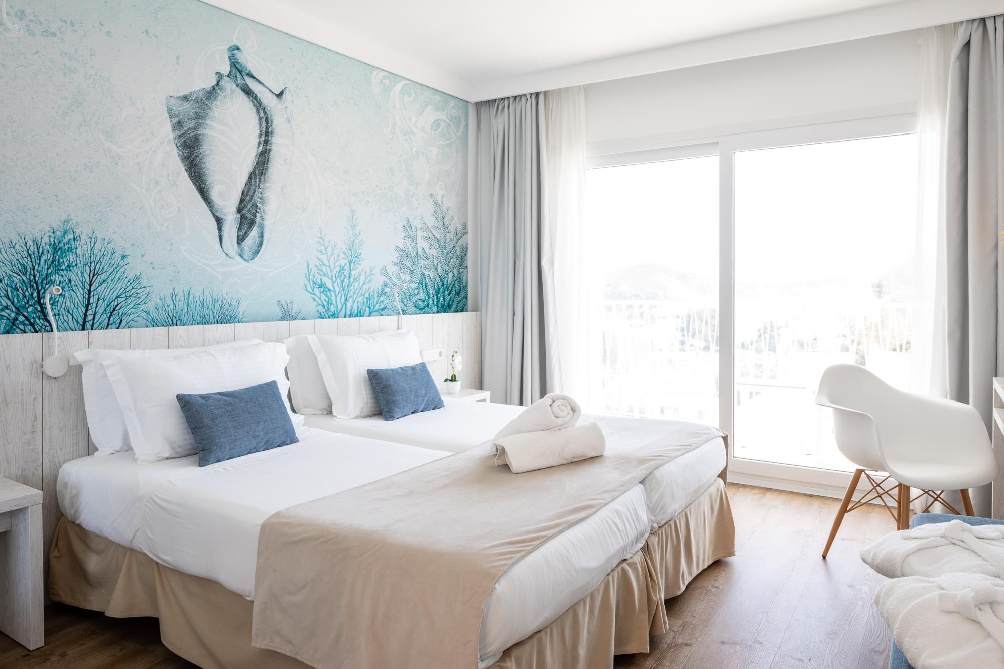 Superior, Double Bed, Pool View, Balcony or Terrace
