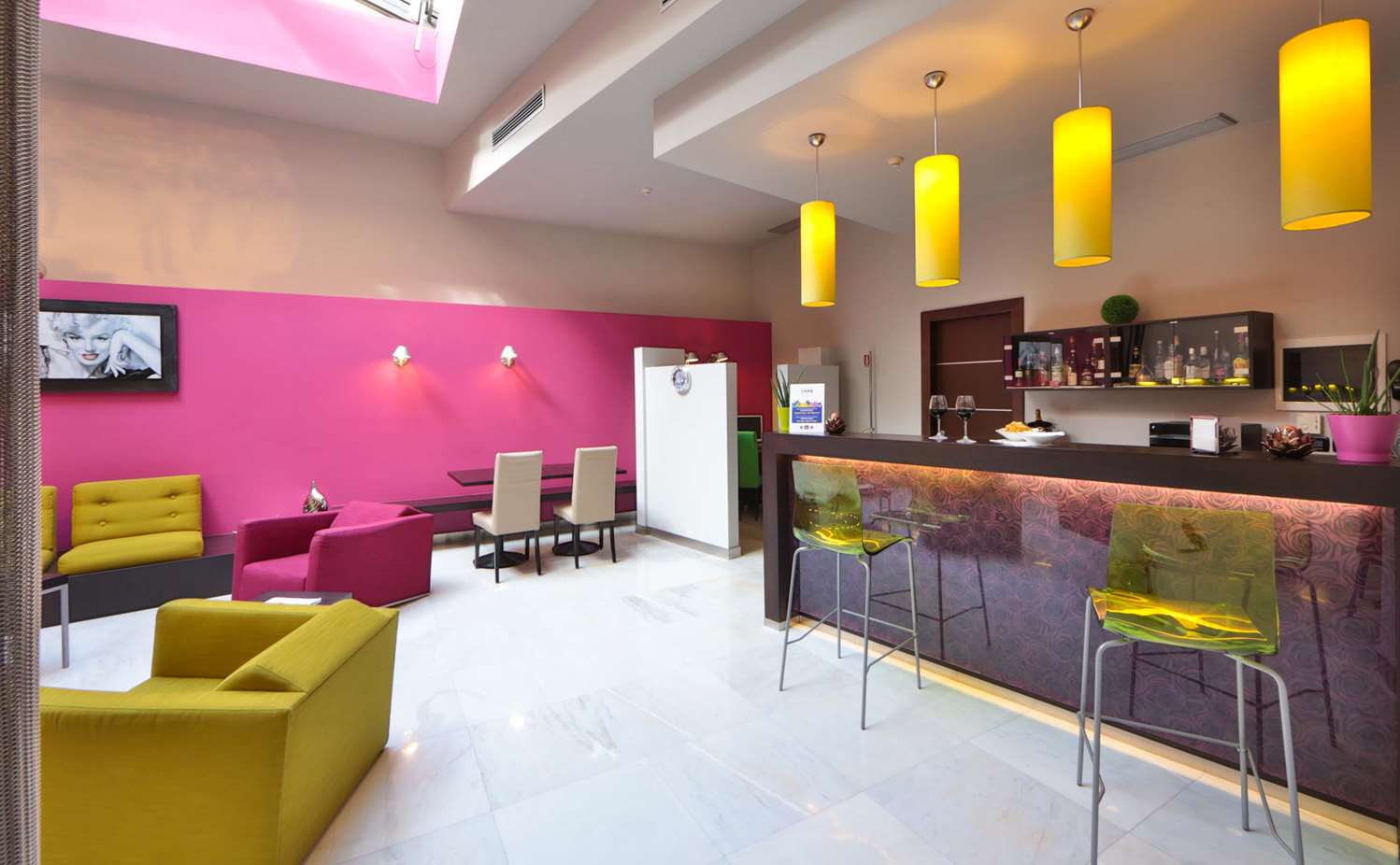 Best Western Cinemusic Hotel 20/26