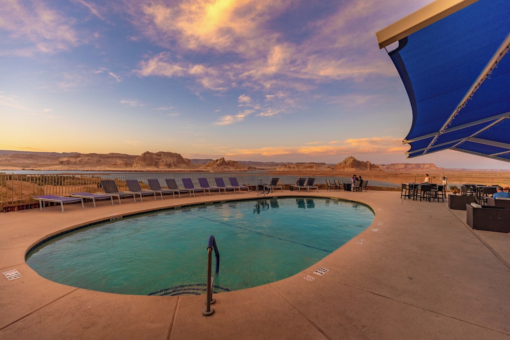 Lake Powell Resort 42/73
