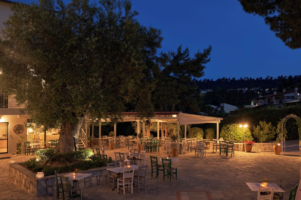 Mirabilia Boutique Hotel in KASSANDRA