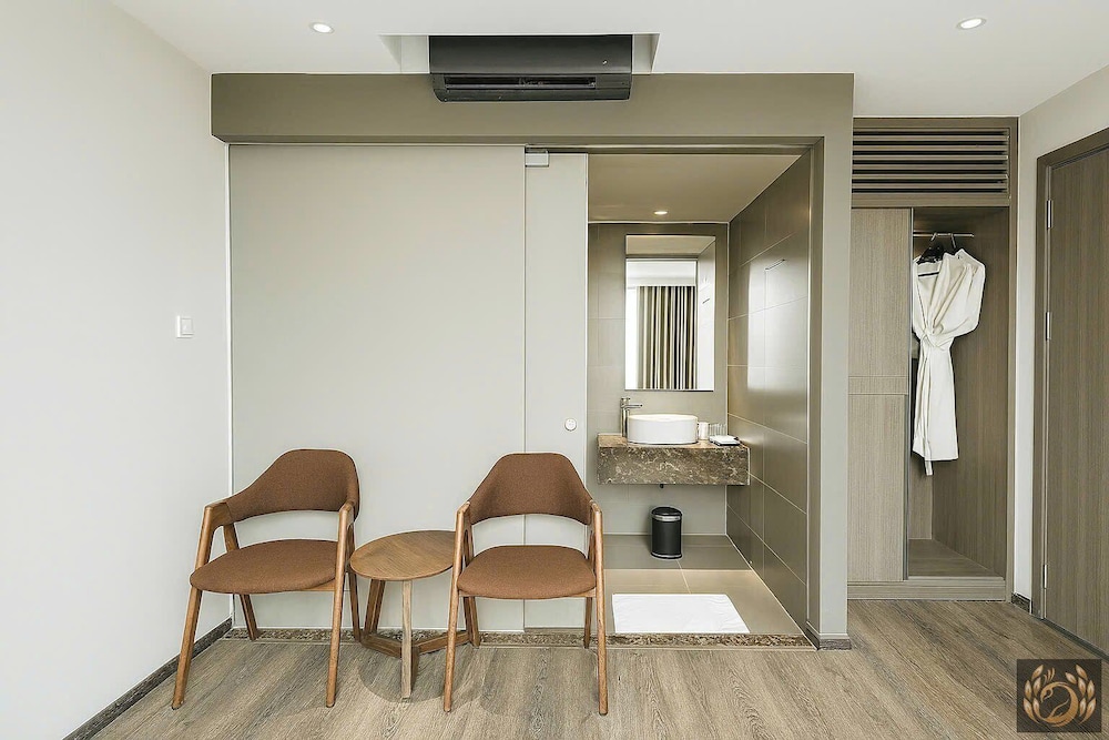 Bb Hotel Nha Trang 33/50