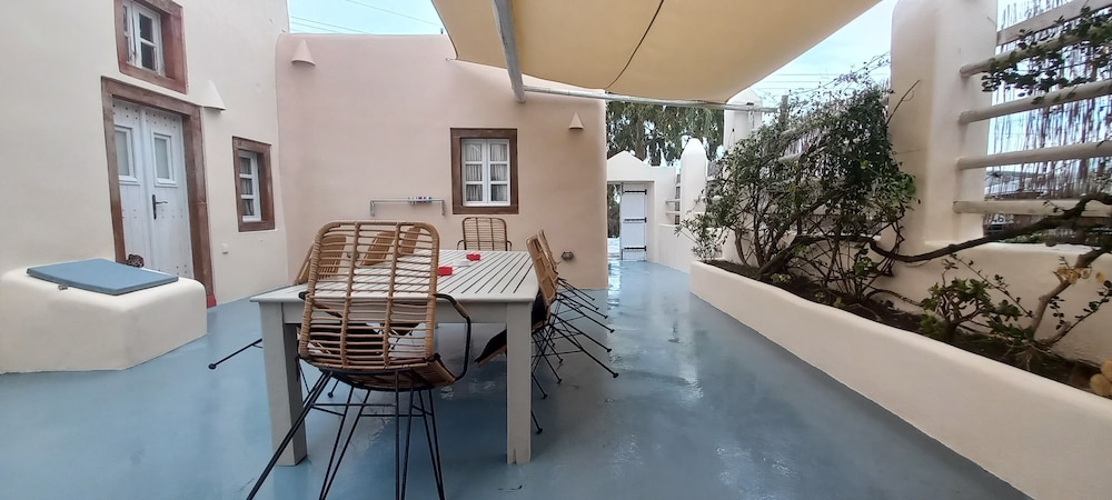 Villa Kisiris 28/40
