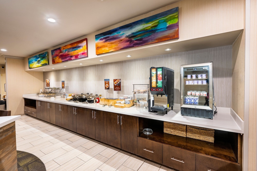 Fairfield Inn & Suites St. Louis Chesterfield 19/23