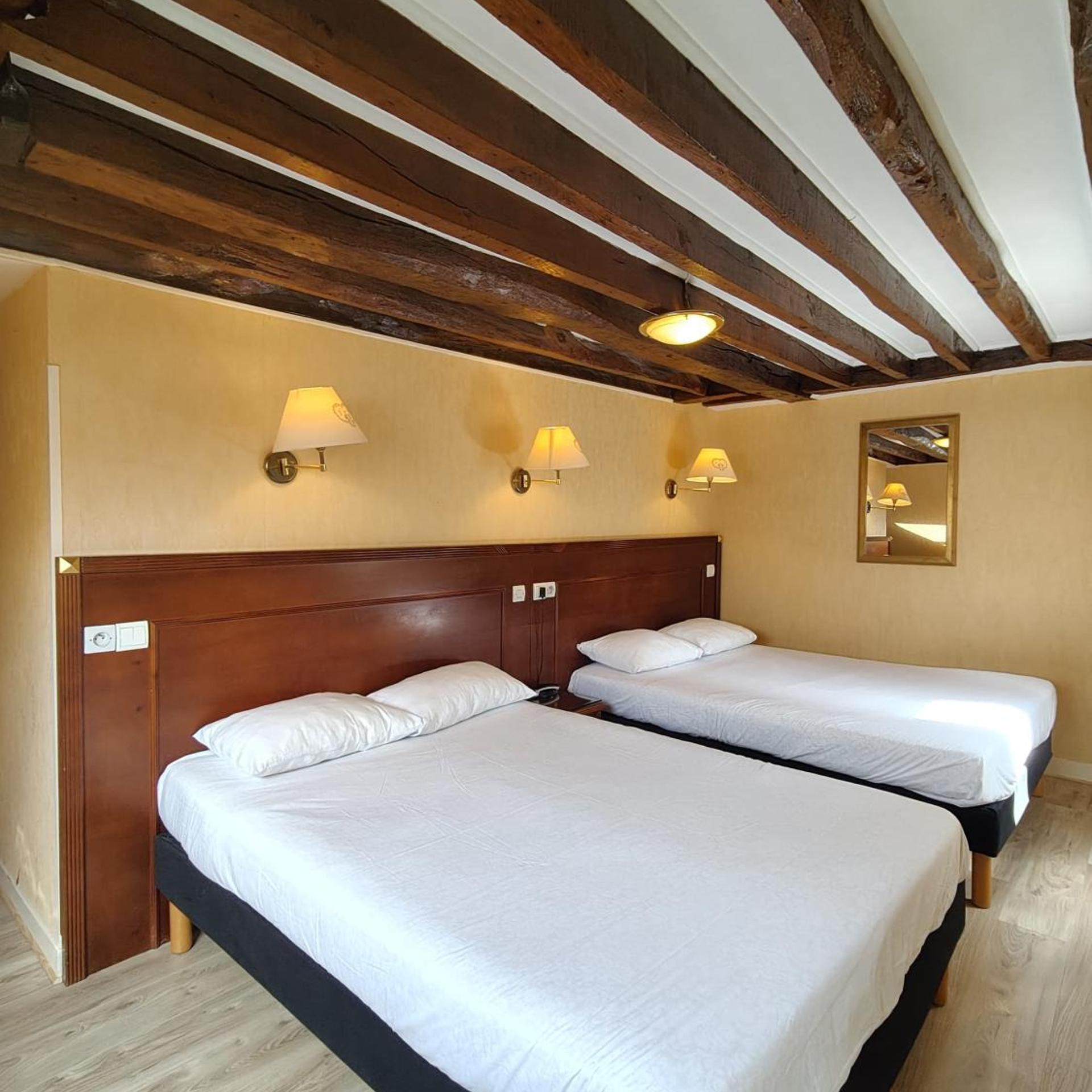 Quad Room، Hotel Havane Opera 2/9