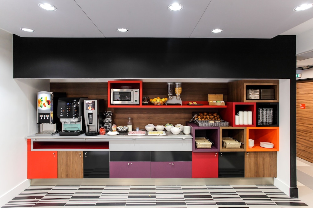 Hotel Reseda Paris Bagnolet 29/41