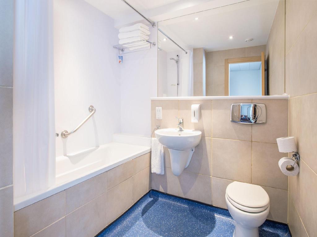 Travelodge London Central Aldgate East 12/13