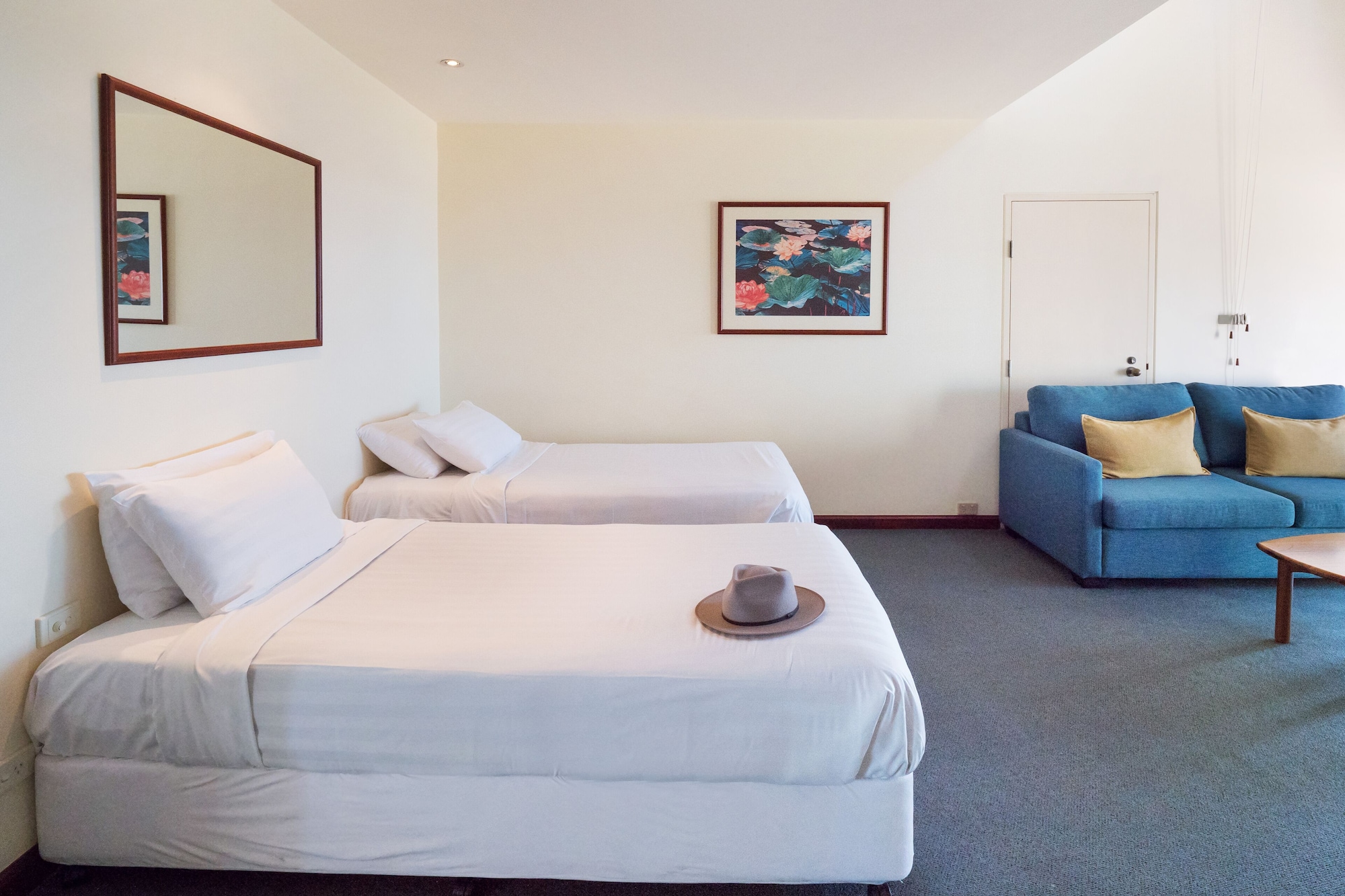BEACH, LOFT, SUITE, KING AND TWIN BEDS, SOFA, BALCONY