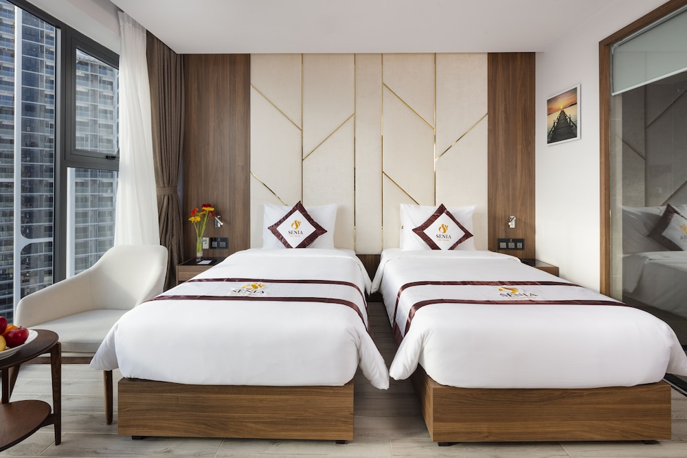 Senia Hotel 10/50