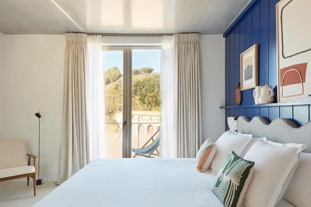 Superior, Ocean View, Balcony
