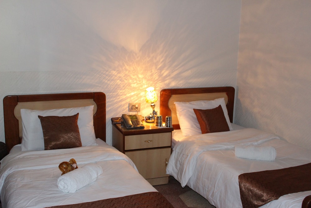 Arab Tower Hotel 12/54