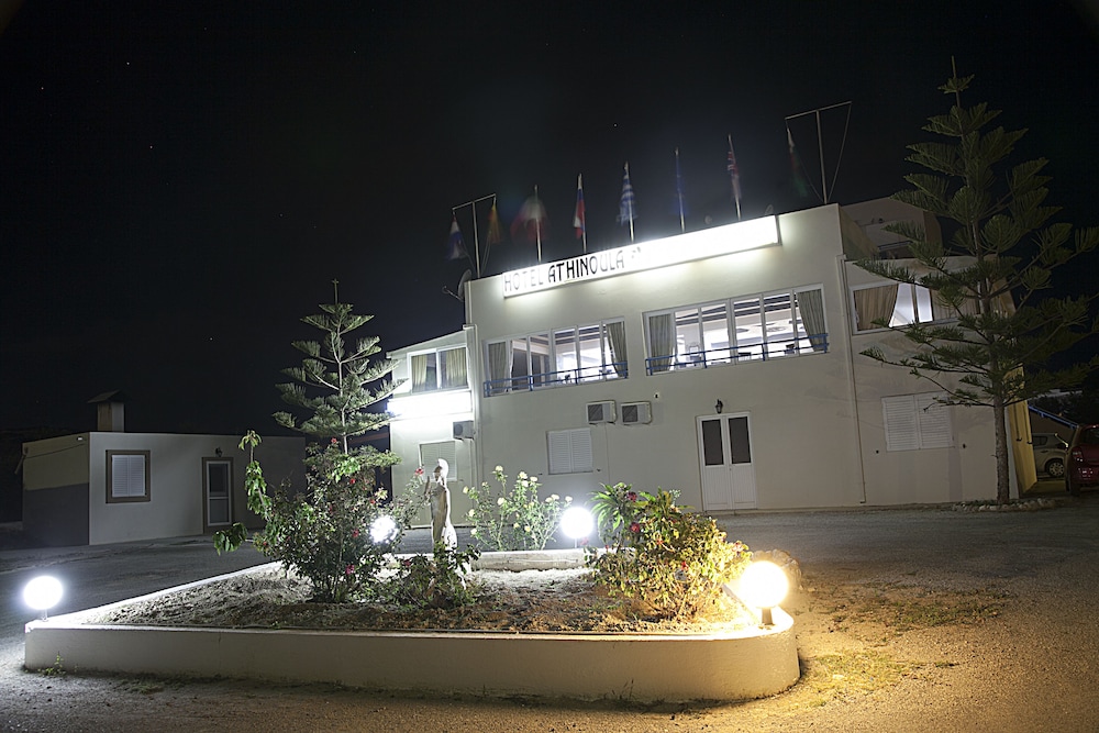 Hotel Athinoula in Onia