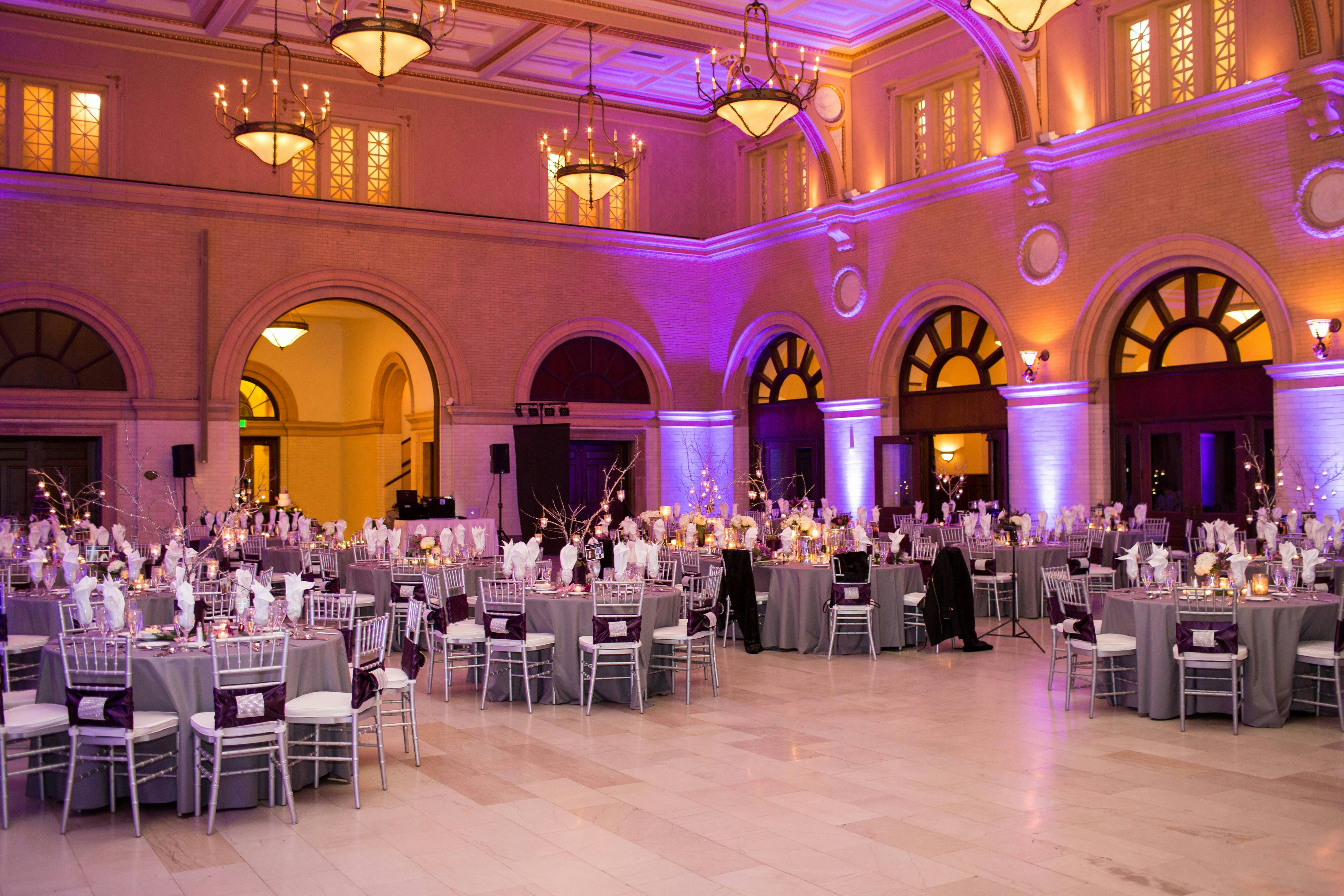 The Depot Renaissance Minneapolis Hotel 50/50