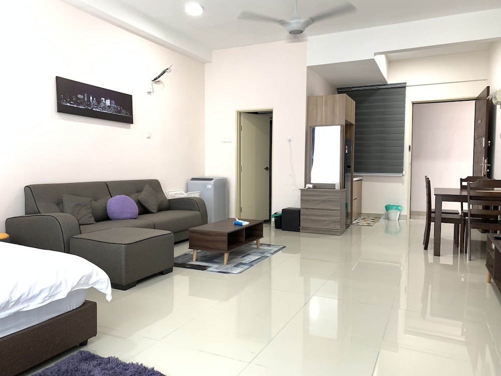 Palazio Serviced Apartment 24/50
