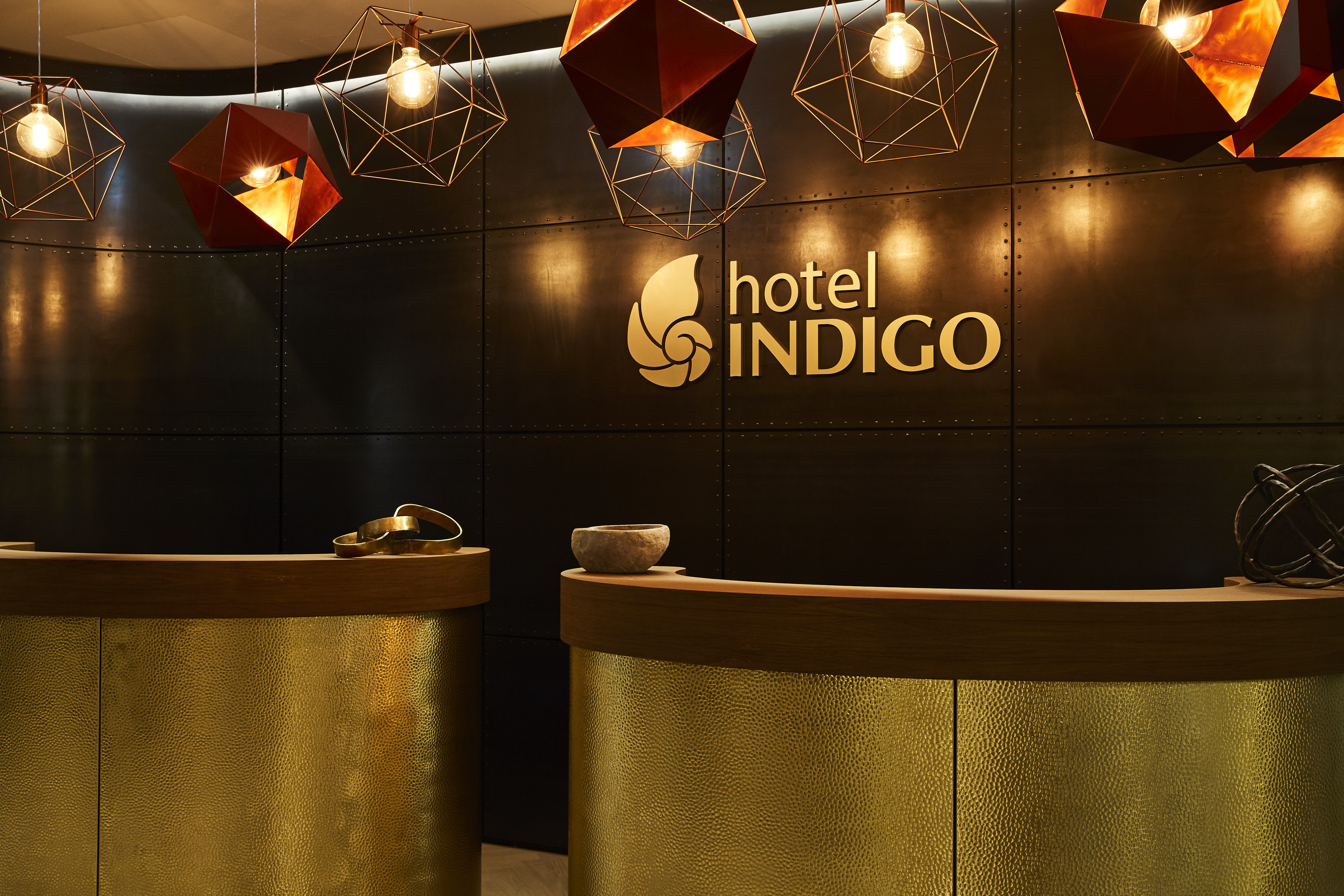 HOTEL INDIGO DRESDEN - WETTINER PLATZ 46/79
