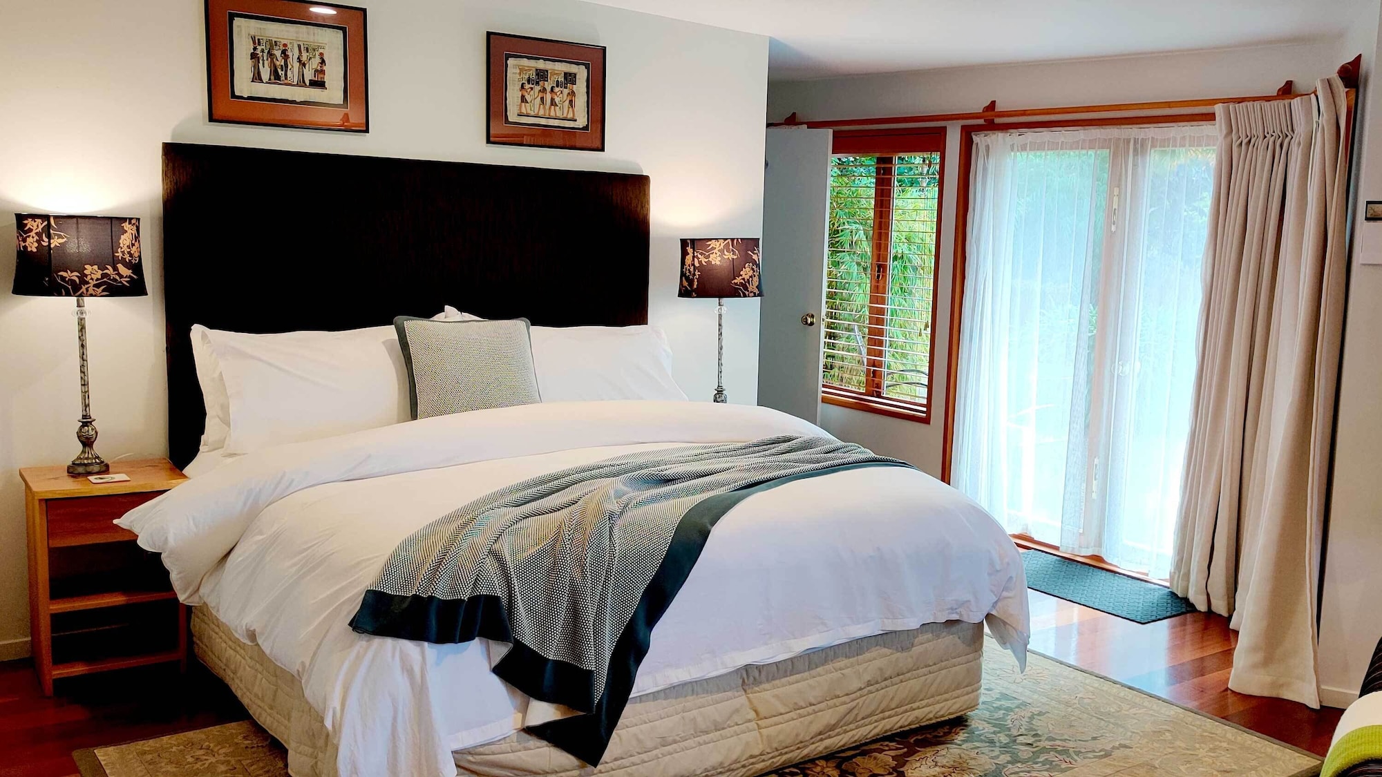 Premium, King Bed, Pool Access, Garden Area