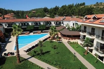 Han Deluxe Hotel 35/45