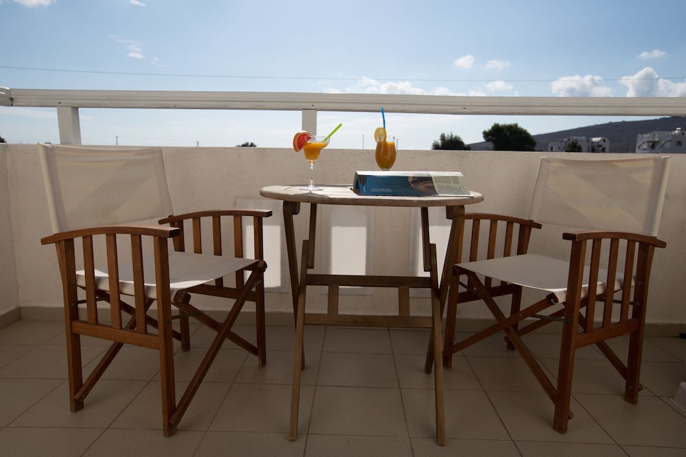 Iliada Hotel Santorini 48/63