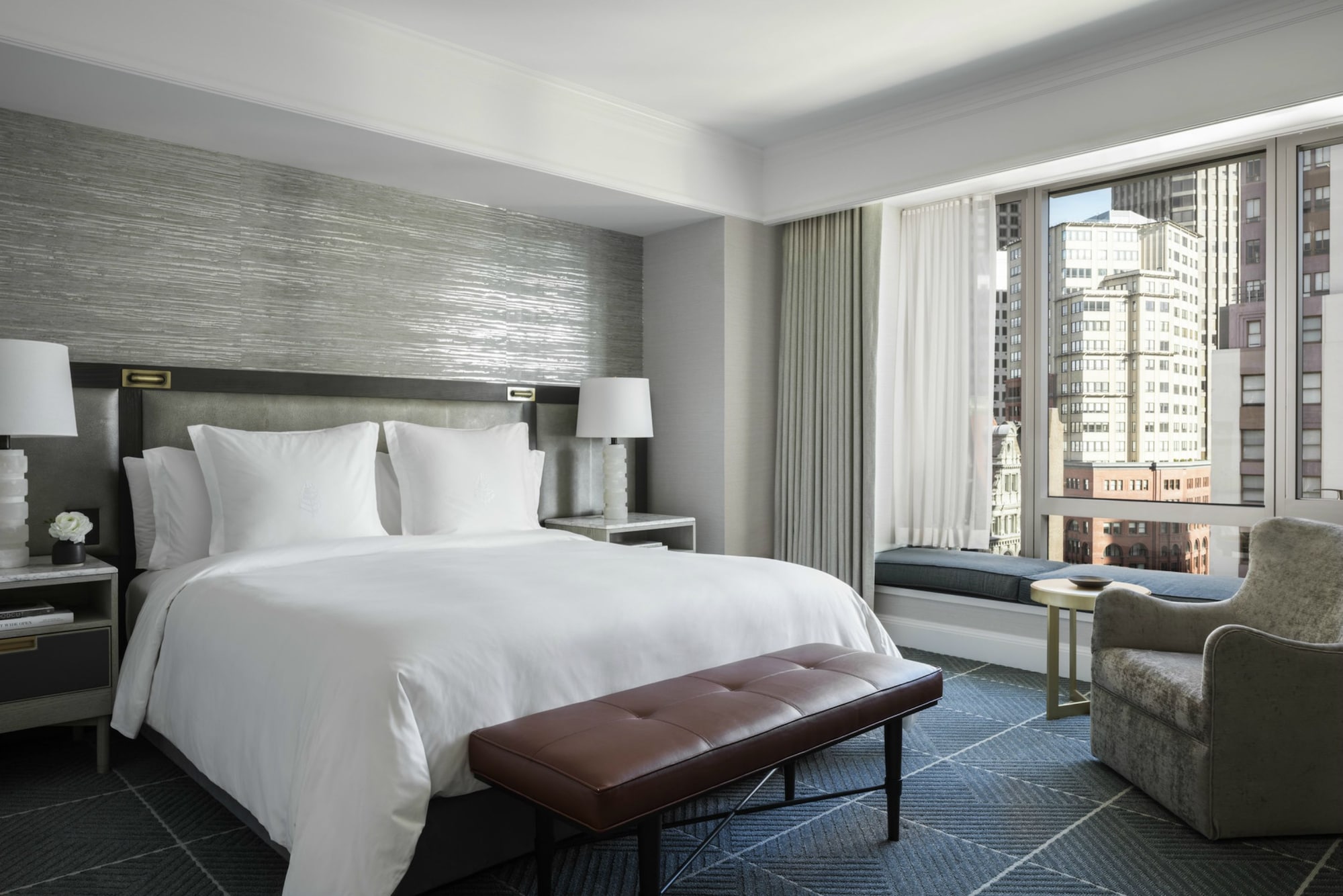 Room at Four Seasons Hotel San Francisco, SAN FRANCISCO - CA
