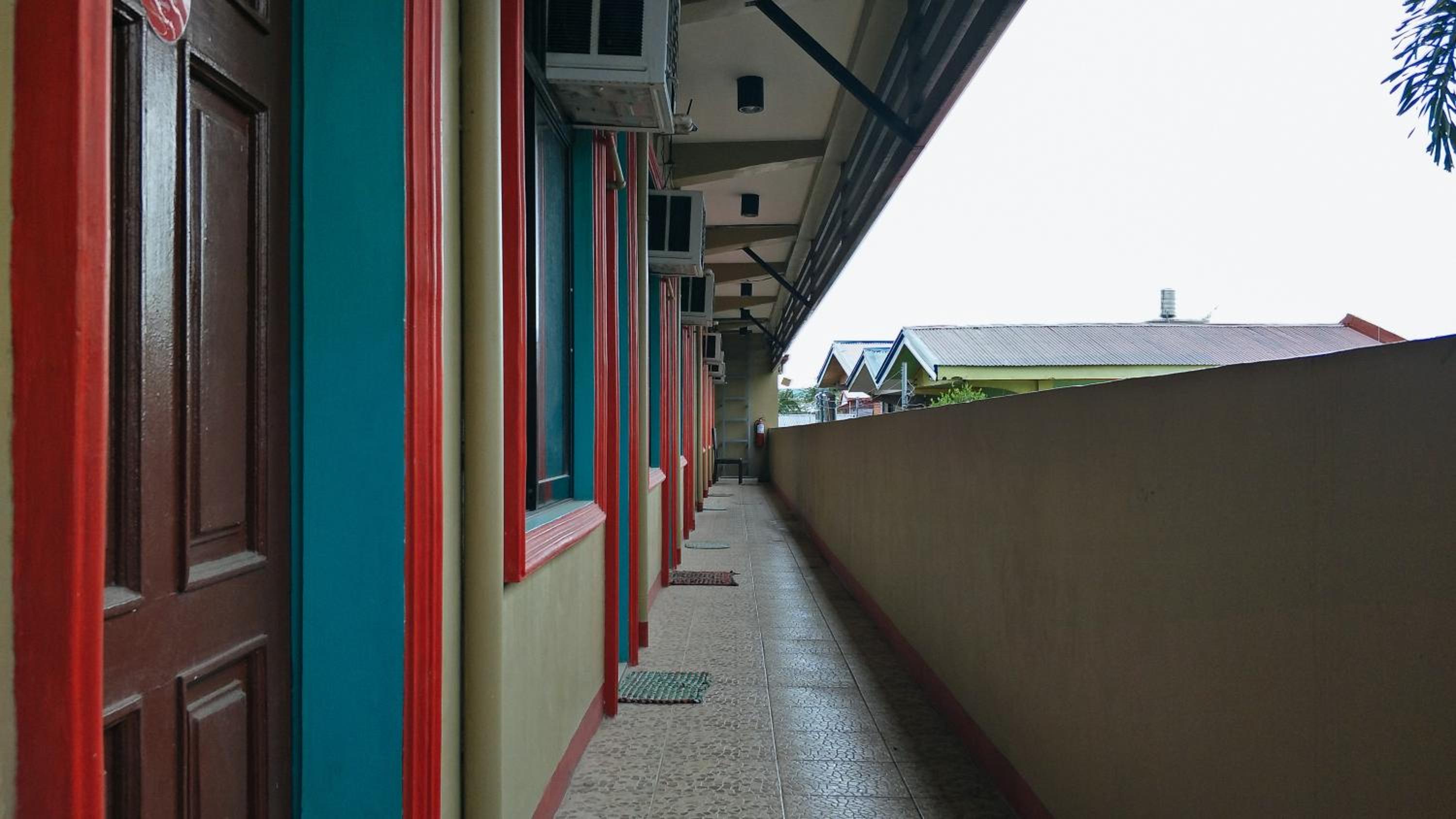RedDoorz at Bankal Lapulapu 39/46