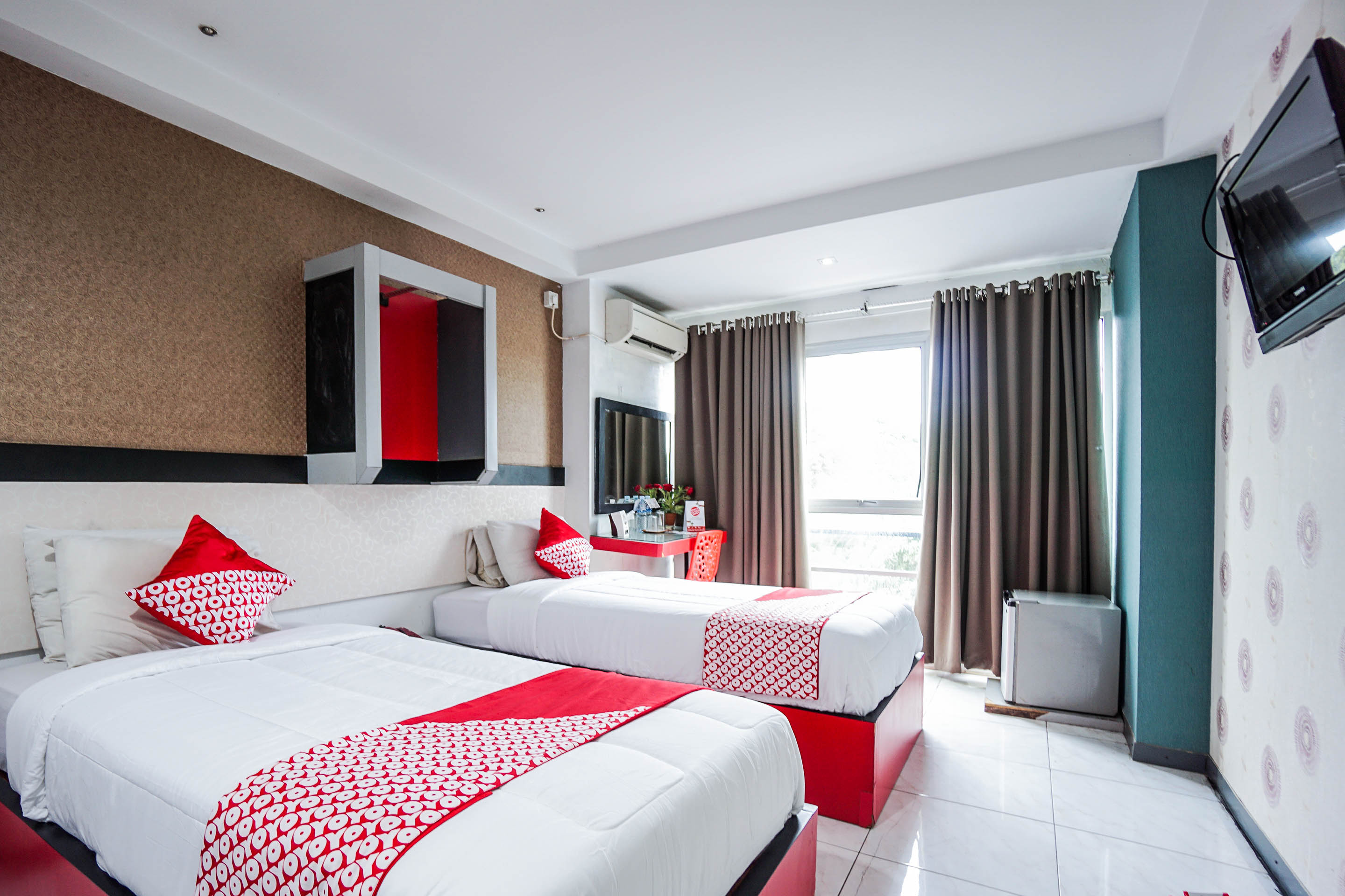 Prince Boulevard Hotel 21/42