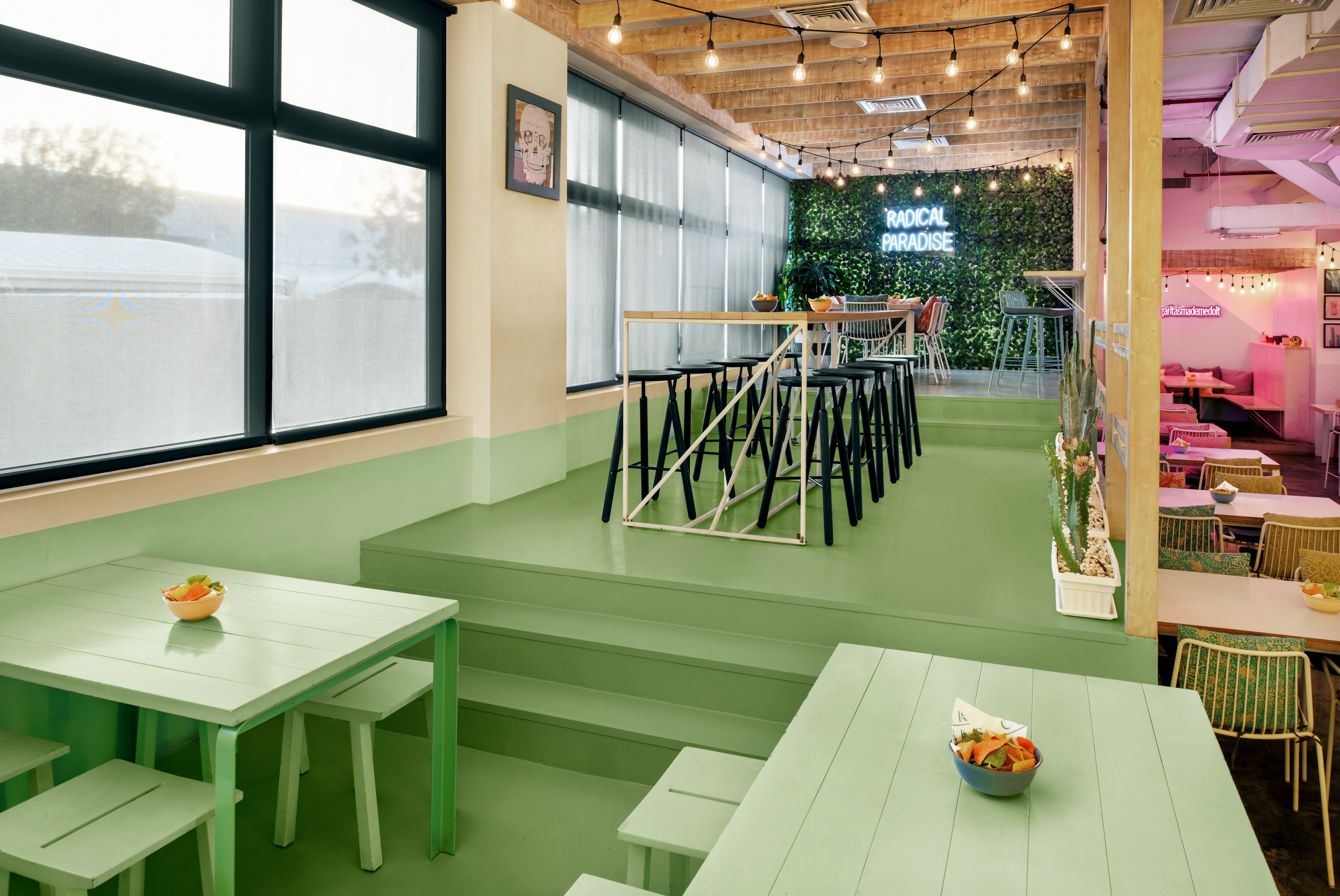 restaurant cafeteria