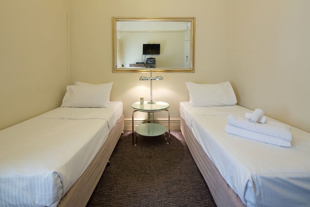Neutral Bay Lodge 16/35