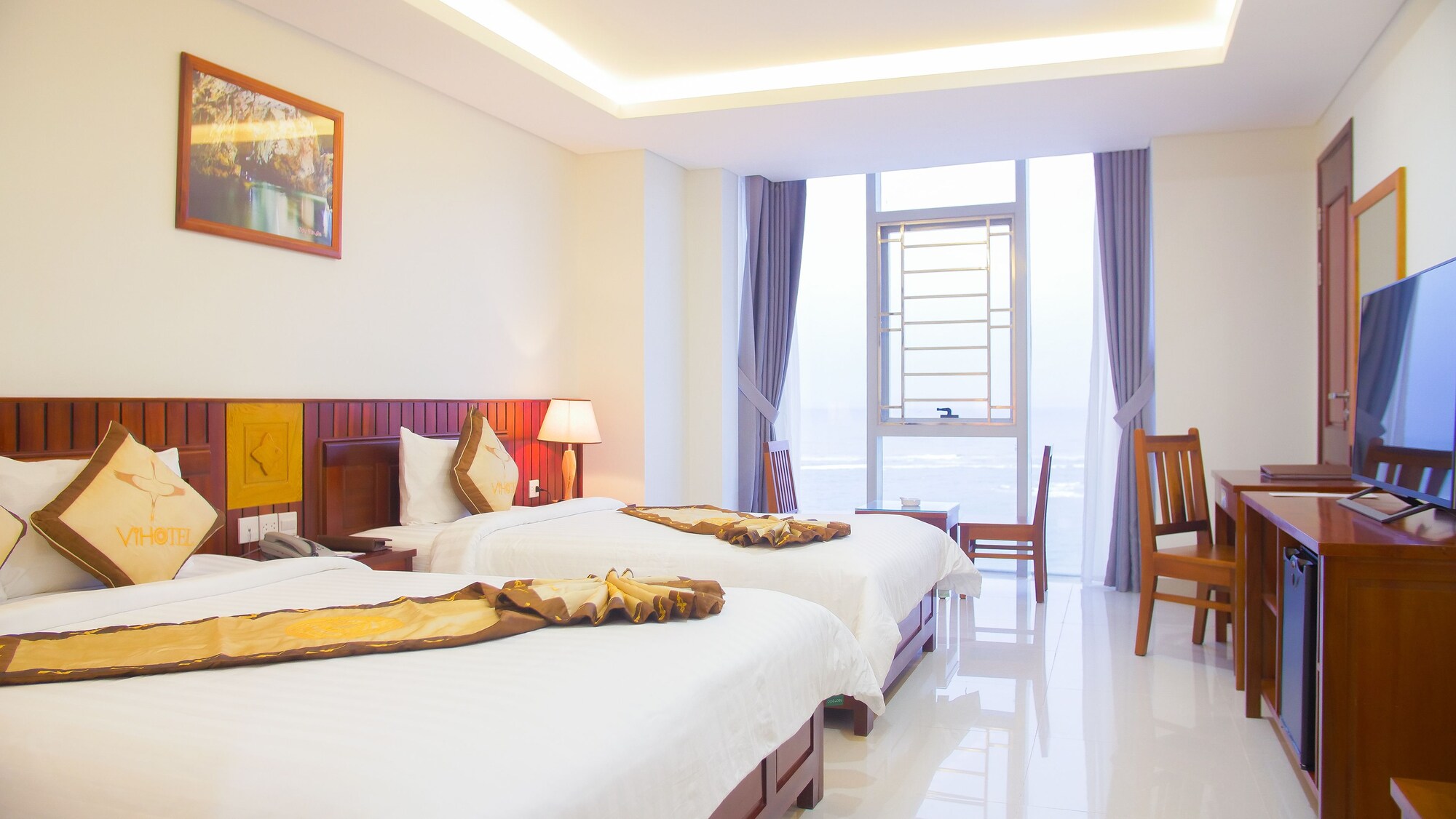Superior, Twin Beds