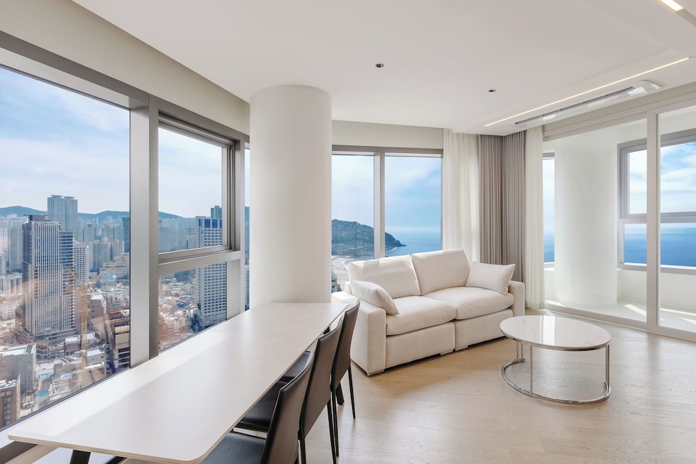 NewCZ Haeundae Residence 53/65