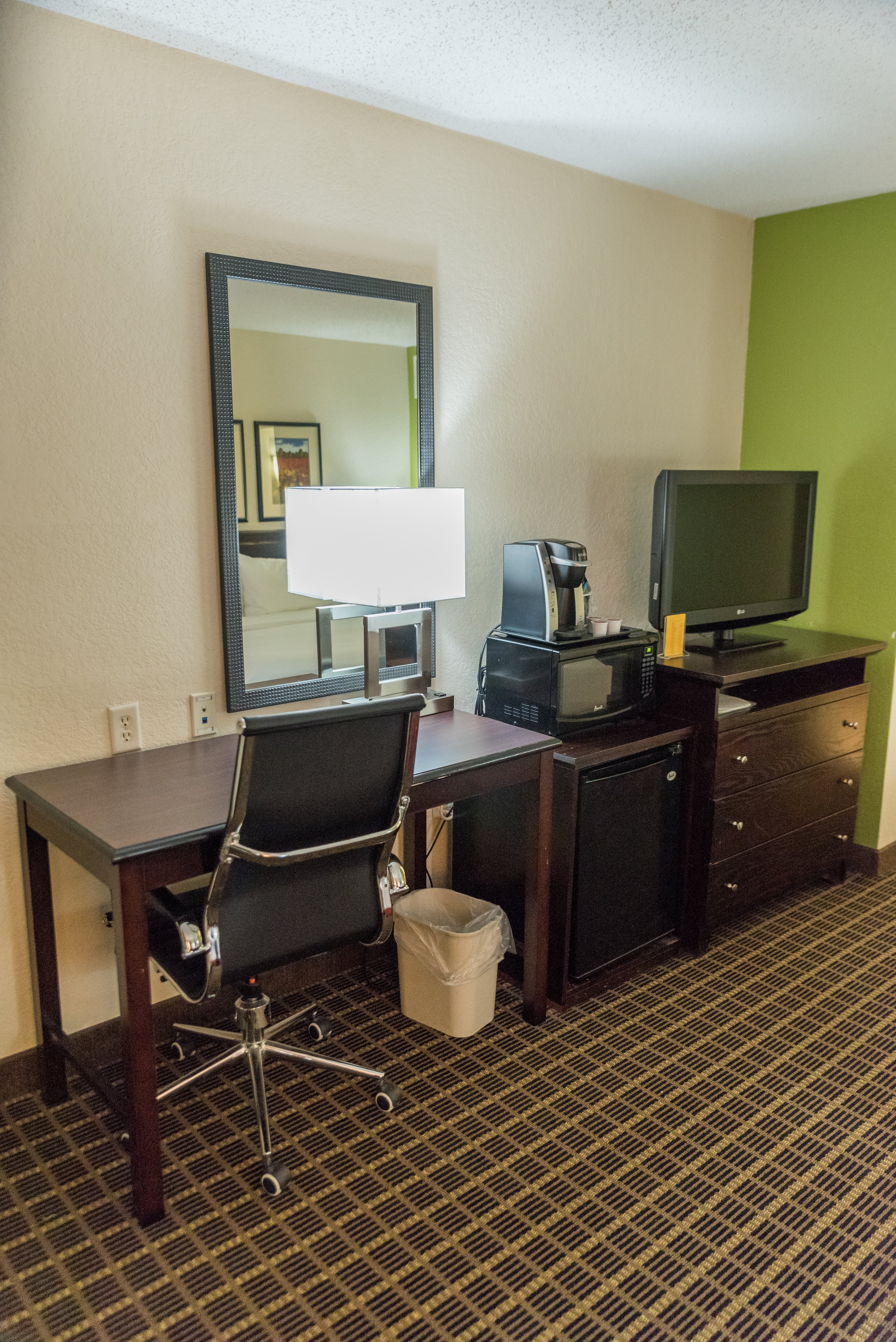 Holiday Inn Hazlet 57/69