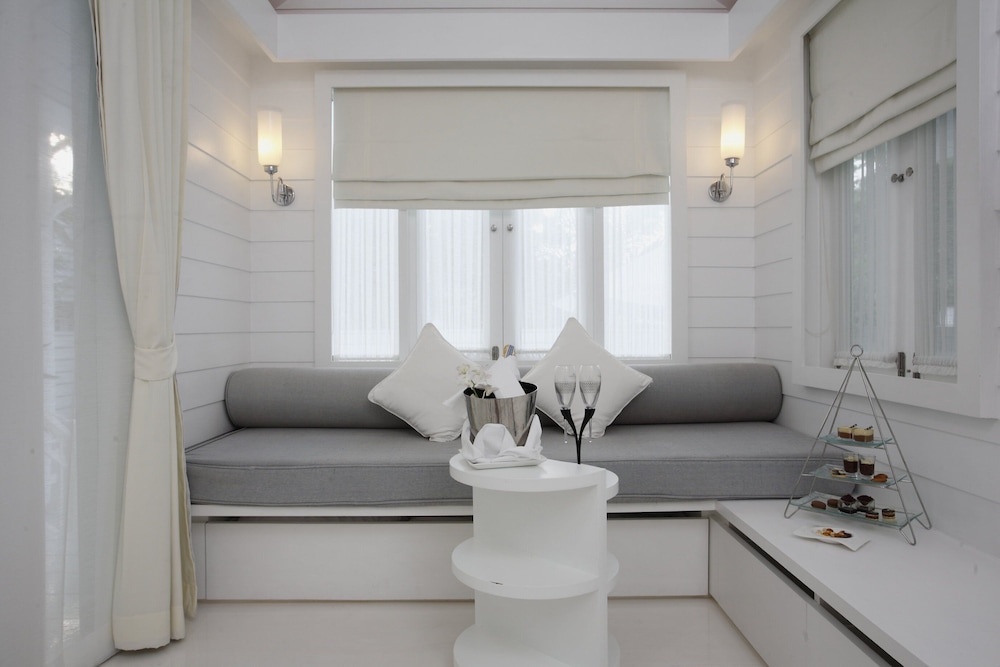 Centara Grand Beach Resort Hua Hin 48/81