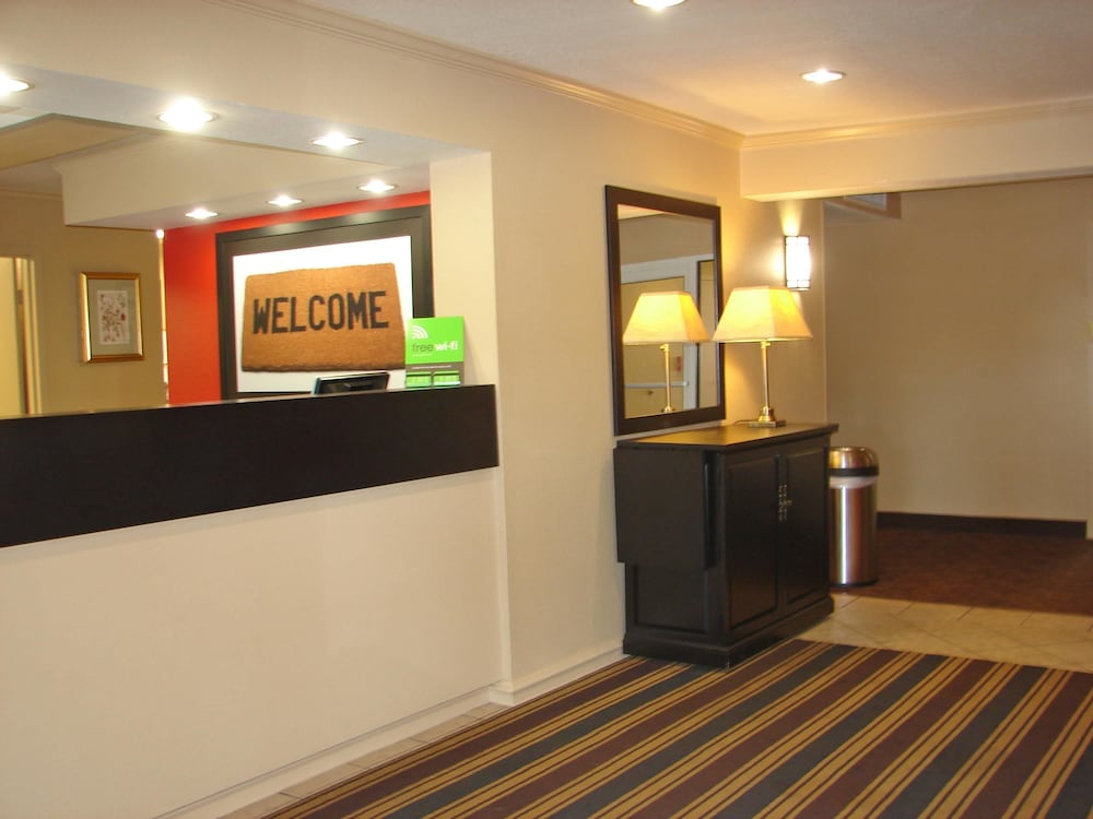 Extended Stay America Suites Norwalk Stamford 6/64