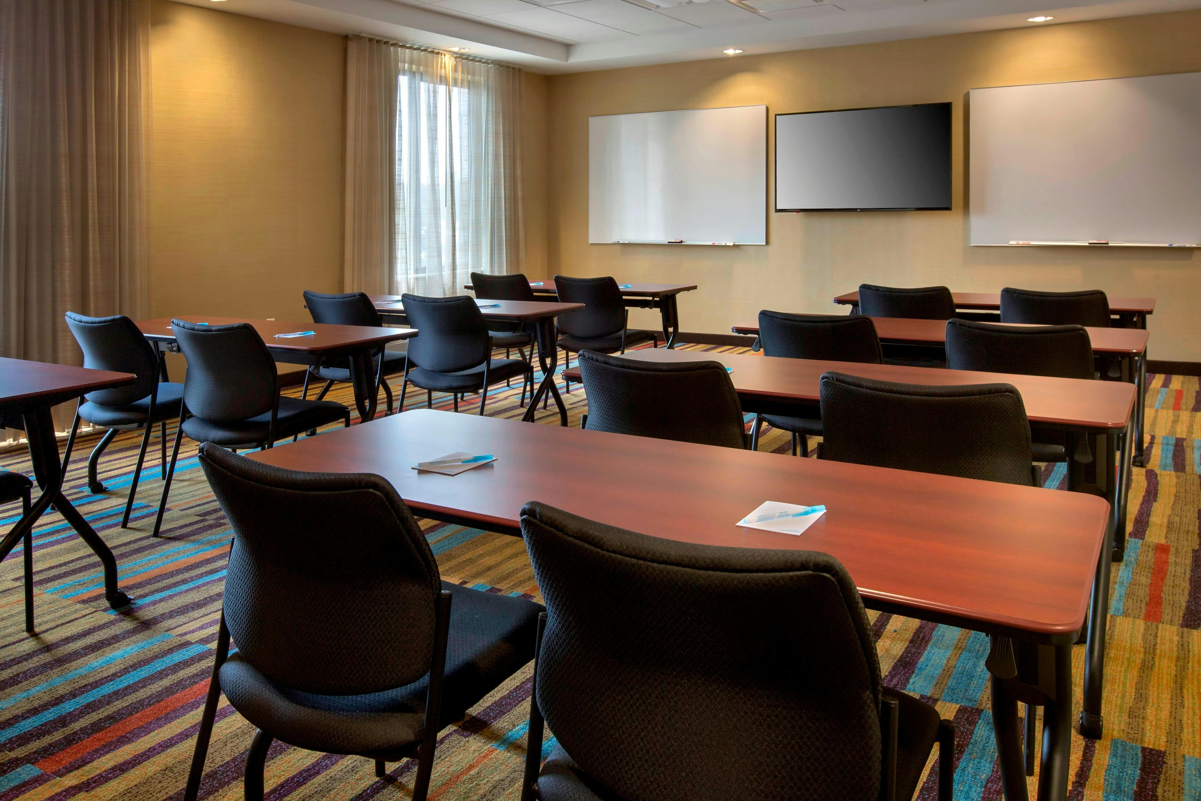 Fairfield Inn And Suites Syracuse Carrier Circle 31/39