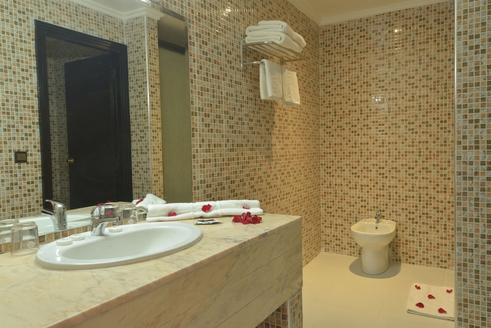 Hotel Meriem 33/62