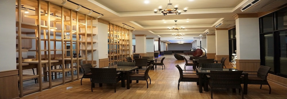 Phatra Boutique Hotel 40/44