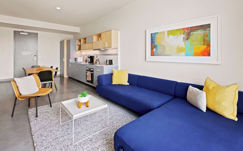 BentoLiving Chestnut Hill 47/77