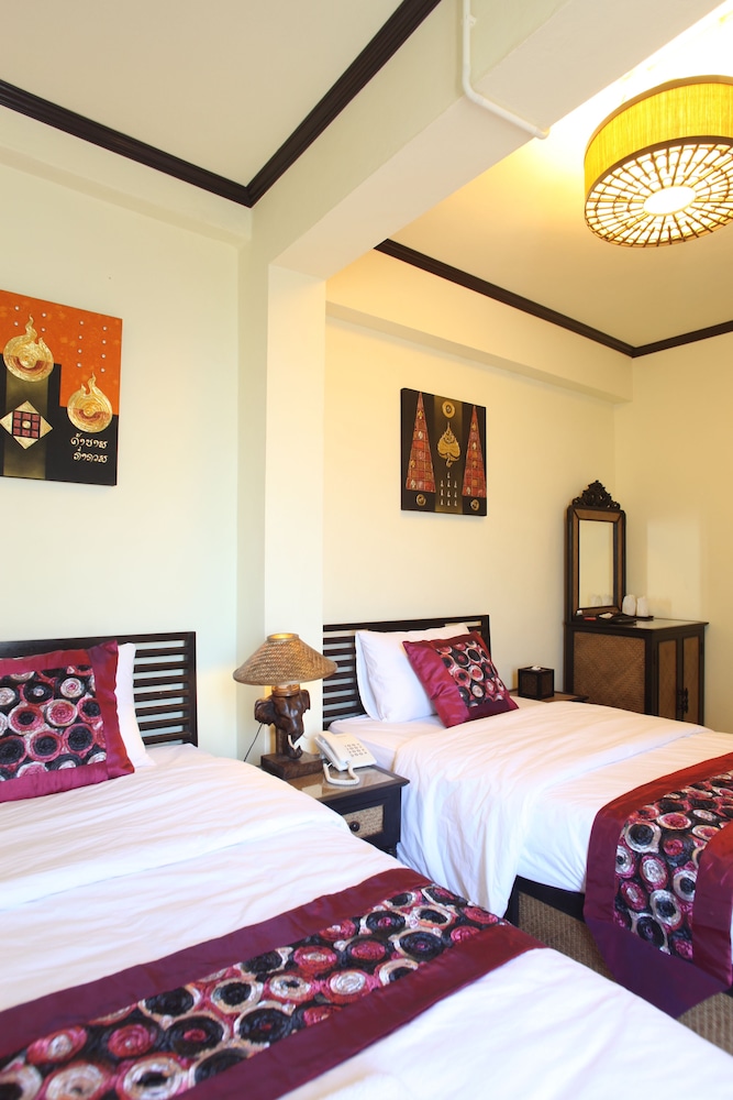 Bann Kong Kam House 18/54