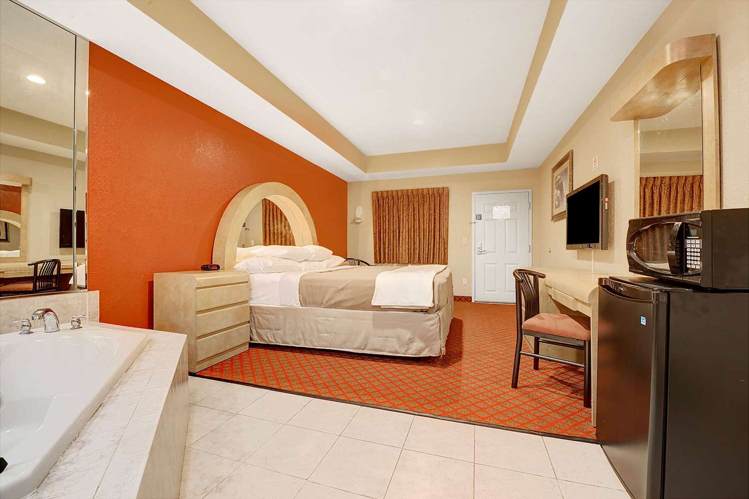 Days Inn and Suites By Wyndham Niagara Falls/Buffalo 9/40