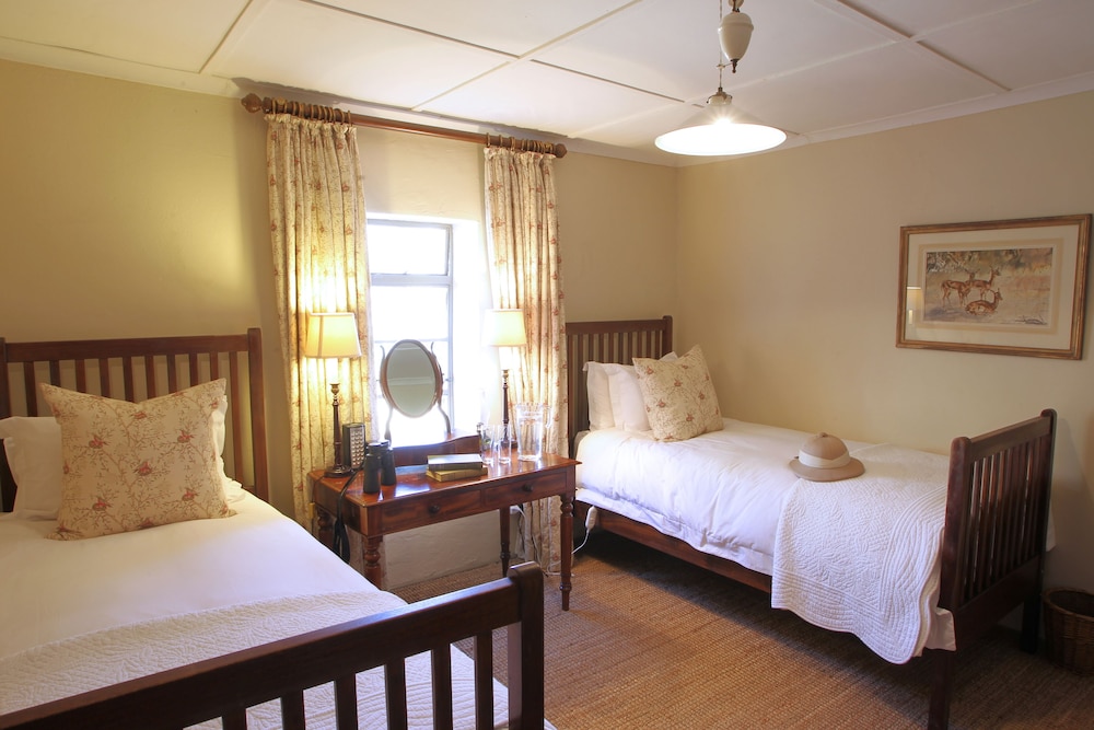 Fugitives Drift Lodge 10/44