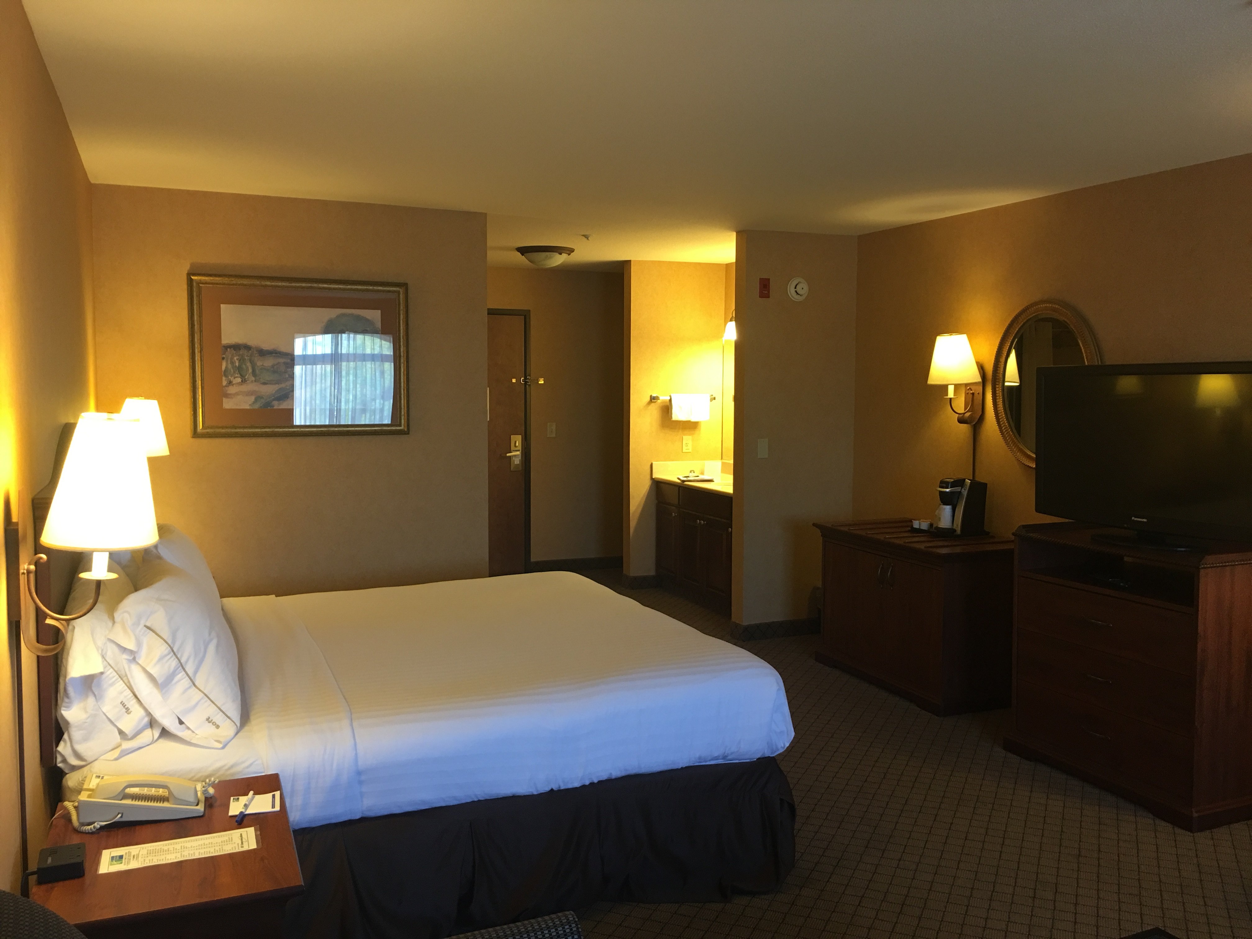 Holiday Inn Express Fallon 24/81