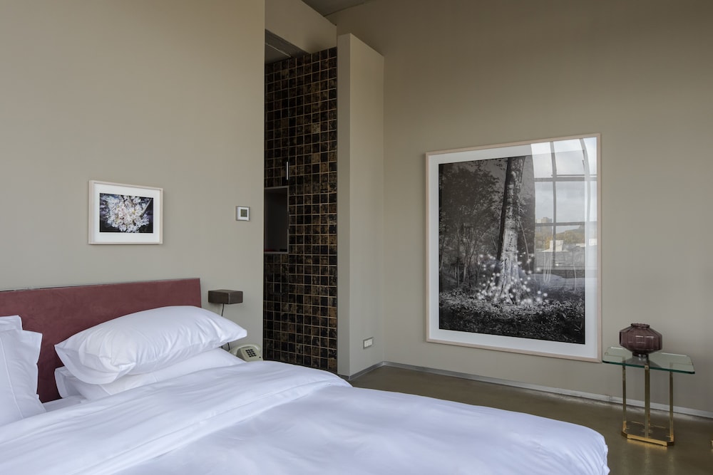 Hotel Piet Hein Eek 9/50