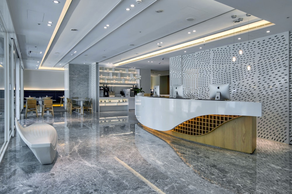 The Carlton Taichung 10/50
