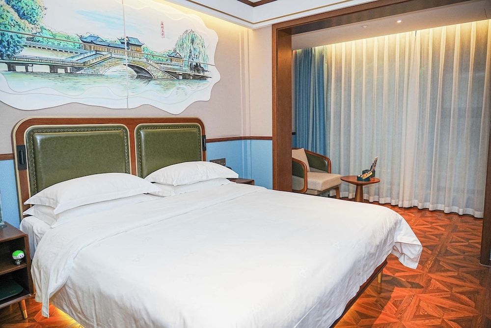Nostalgia Hotel (West lake Hangzhou) 37/60