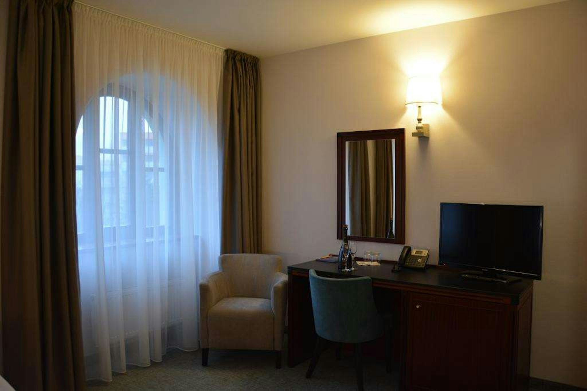 Kultura Hotel 41/49
