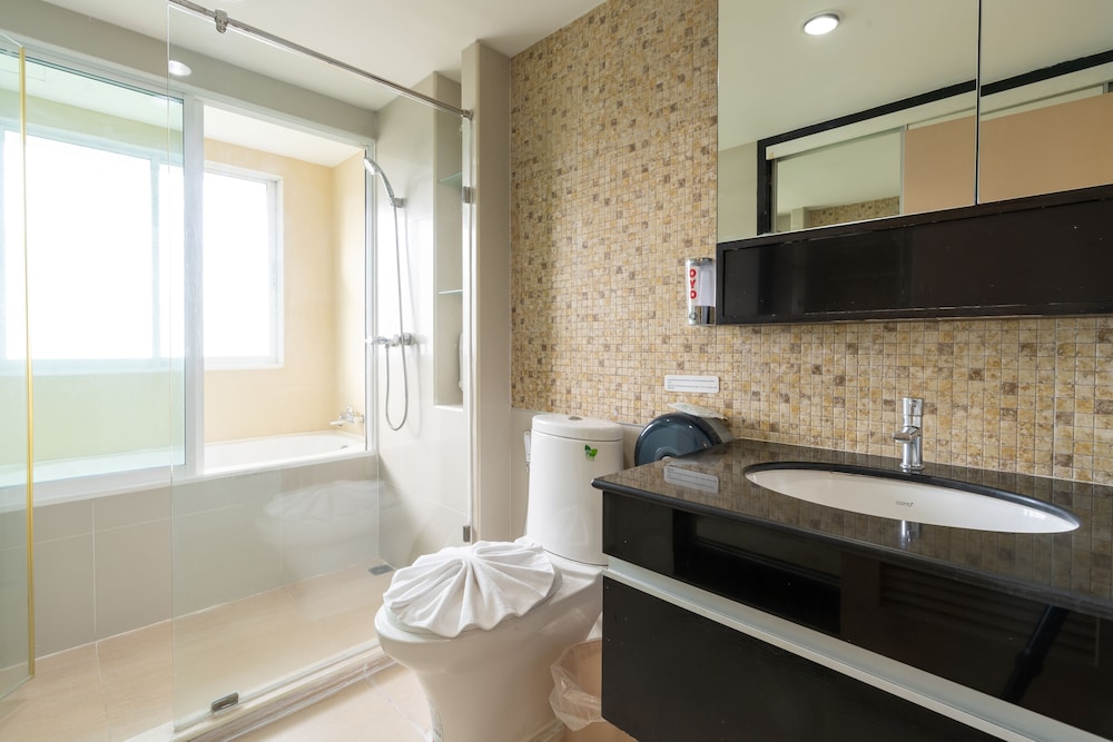 Greenview Ekkamai 10 44/48
